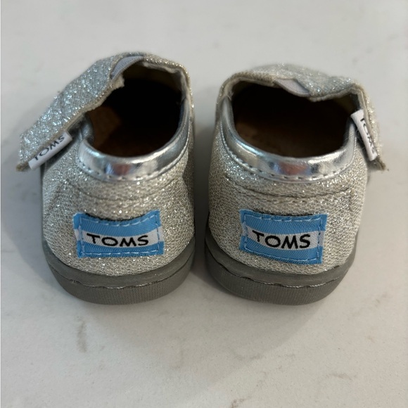 TOMS tiny Alpargatas baby Velcro shoes silver glitter size T3 (fits 6-12m) - Picture 3 of 7